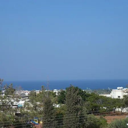 Sunnyside Apartman *